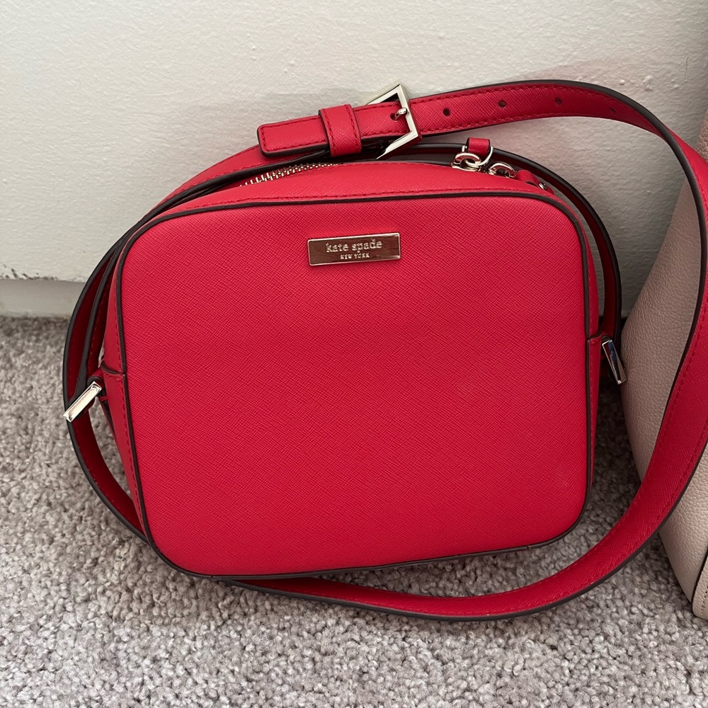 ❌SOLD❌ Kate Spade Red crossbody purse